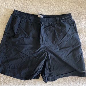 Black Columbia PFG shorts 8”